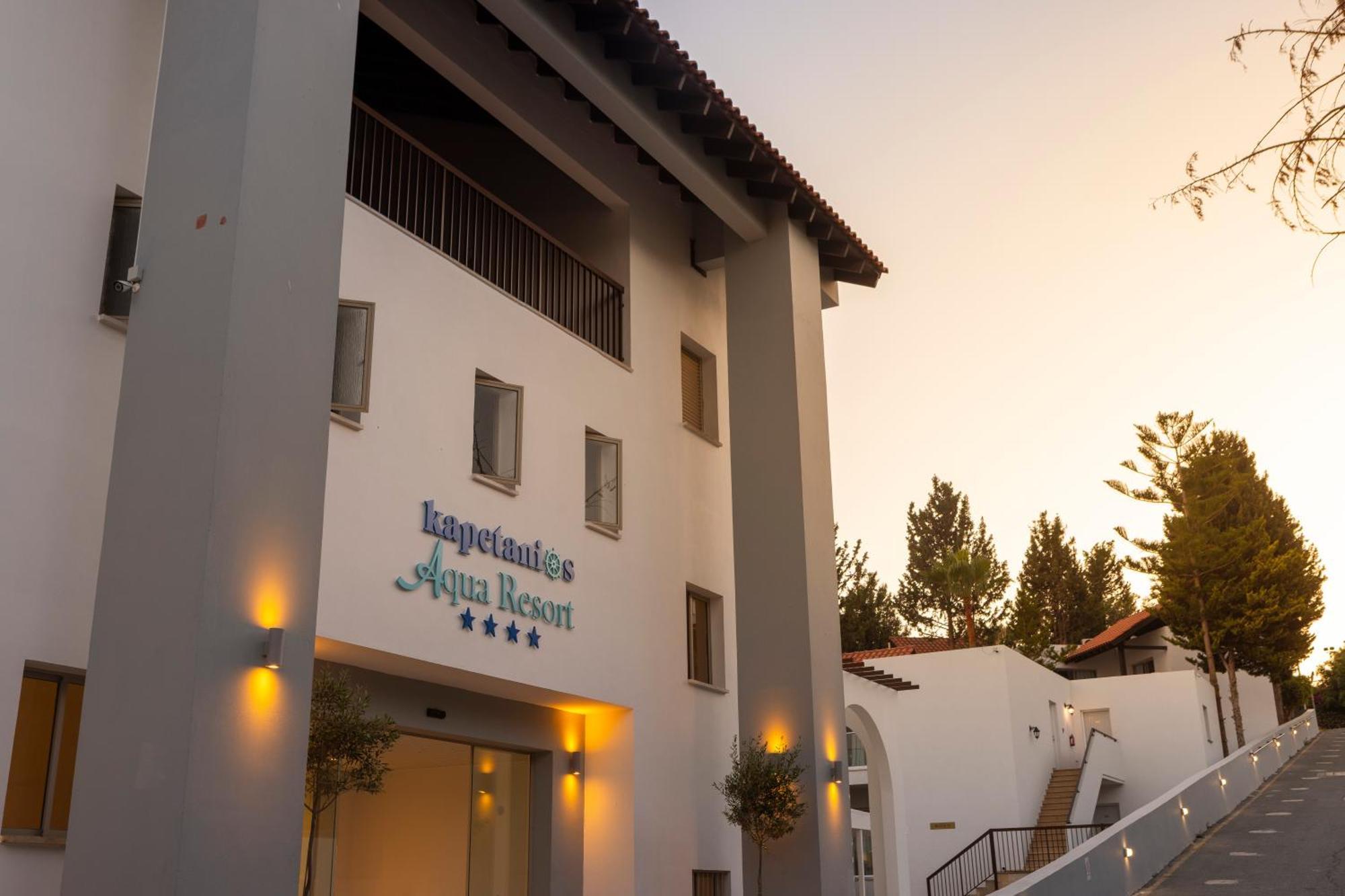 Kapetanios Aqua Resort Coral Bay Esterno foto